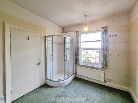 5 bedroom Detached house for sale in Axholme Road, Wheatley, Doncaster, DN2