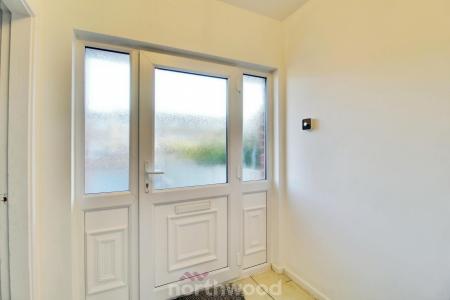 3 bedroom Terraced House to let in Church Lane, Bessacarr, Doncaster, DN4