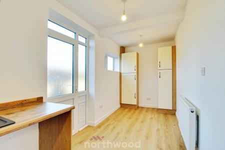 3 bedroom Terraced House to let in Church Lane, Bessacarr, Doncaster, DN4