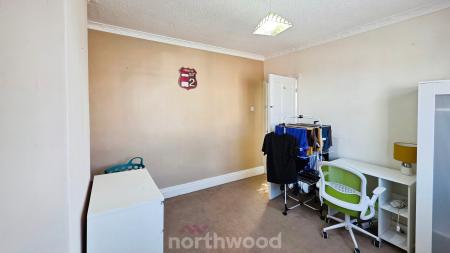 3 bedroom Semi-detached house to let in Westmorland Street, Balby, Doncaster, DN4