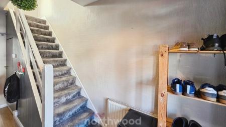 3 bedroom Semi-detached house to let in Westmorland Street, Balby, Doncaster, DN4