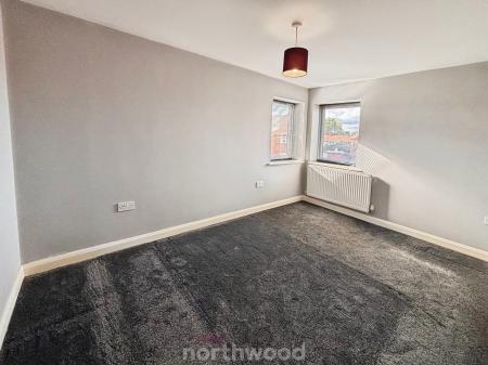 3 bedroom Detached house to let in Golden Fleece Court, Beckett Road, Doncaster, DN2