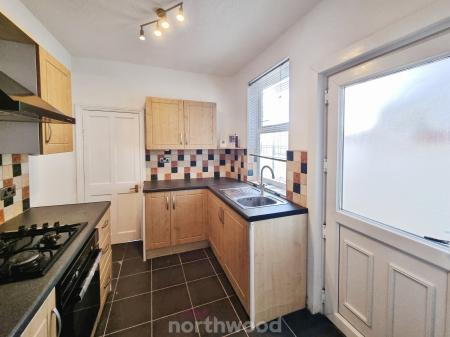 3 bedroom Terraced House for sale in Alexandra Road, Balby, Doncaster, DN4