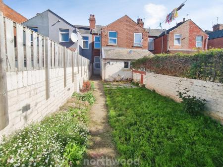 3 bedroom Terraced House for sale in Alexandra Road, Balby, Doncaster, DN4