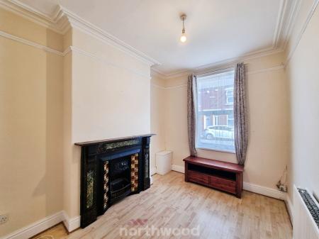 3 bedroom Terraced House for sale in Alexandra Road, Balby, Doncaster, DN4
