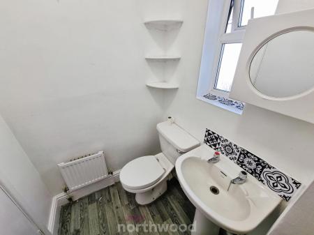 3 bedroom Terraced House for sale in Alexandra Road, Balby, Doncaster, DN4