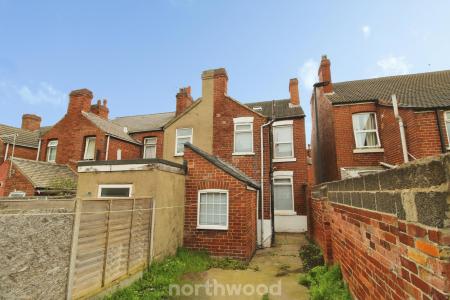 2 bedroom Terraced House to let in Somerset Road, Hyde Park, Doncaster, DN1