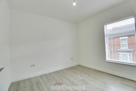 2 bedroom Terraced House to let in Somerset Road, Hyde Park, Doncaster, DN1