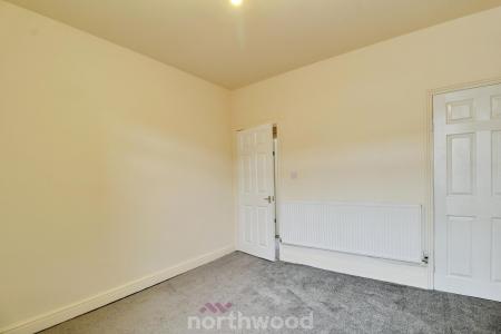 2 bedroom Terraced House to let in Somerset Road, Hyde Park, Doncaster, DN1