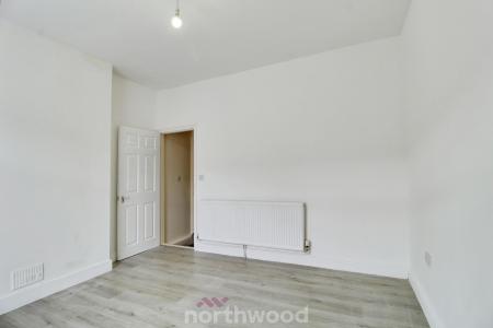 2 bedroom Terraced House to let in Somerset Road, Hyde Park, Doncaster, DN1