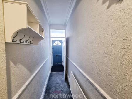 2 bedroom Terraced House to let in Beechfield Road, Hyde Park, Doncaster, DN1