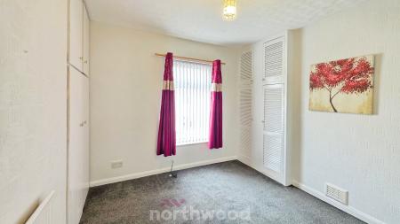 3 bedroom Terraced House to let in Kings Road, Askern, Doncaster, DN6