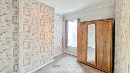 3 bedroom Terraced House to let in Kings Road, Askern, Doncaster, DN6