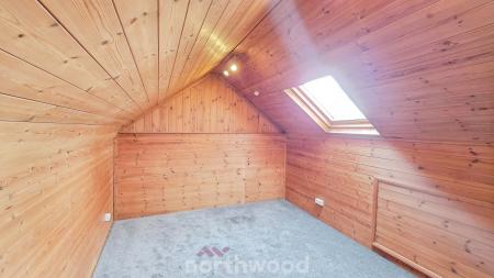 3 bedroom Terraced House to let in Kings Road, Askern, Doncaster, DN6