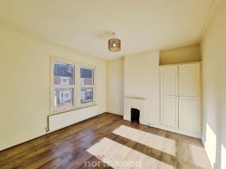 3 bedroom Terraced House for sale in Lockwood Road, Wheatley, Doncaster, DN1