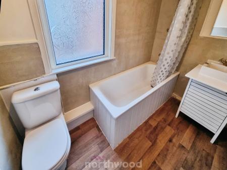 3 bedroom Terraced House for sale in Lockwood Road, Wheatley, Doncaster, DN1
