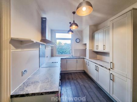 3 bedroom Terraced House for sale in Lockwood Road, Wheatley, Doncaster, DN1