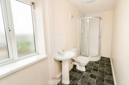 1 bedroom Flat to let in Holmes Carr Crescent, Rossington, Doncaster, DN11