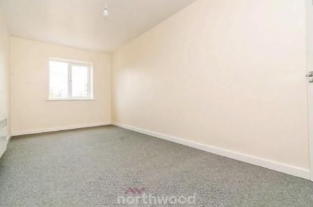 1 bedroom Flat to let in Holmes Carr Crescent, Rossington, Doncaster, DN11