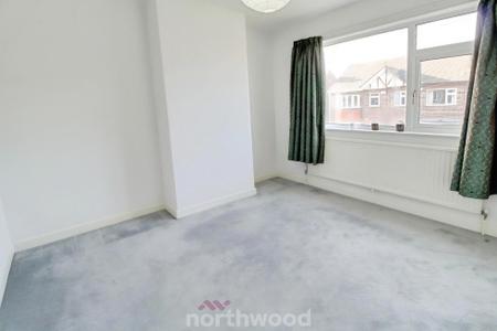3 bedroom Terraced House for sale in Strathmore Road, Town Moor, Doncaster, DN2