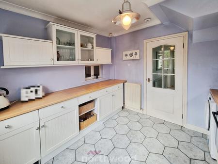 3 bedroom Semi-detached house for sale in Fern Close, Wheatley Hills, Doncaster, DN2