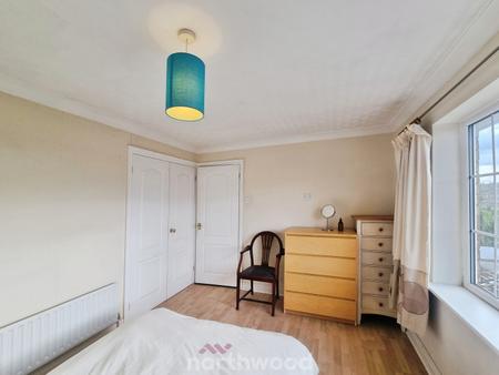 3 bedroom Semi-detached house for sale in Fern Close, Wheatley Hills, Doncaster, DN2