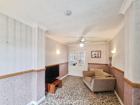 3 bedroom Semi-detached house for sale in Fern Close, Wheatley Hills, Doncaster, DN2