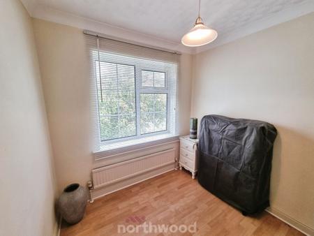 3 bedroom Semi-detached house for sale in Fern Close, Wheatley Hills, Doncaster, DN2