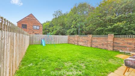 3 bedroom Detached house for sale in Blackberry Road, Lakeside, Doncaster, DN4