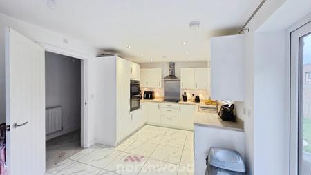 3 bedroom Detached house for sale in Blackberry Road, Lakeside, Doncaster, DN4