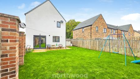 3 bedroom Detached house for sale in Blackberry Road, Lakeside, Doncaster, DN4