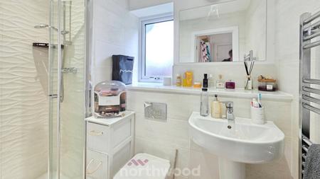 3 bedroom Detached house for sale in Blackberry Road, Lakeside, Doncaster, DN4