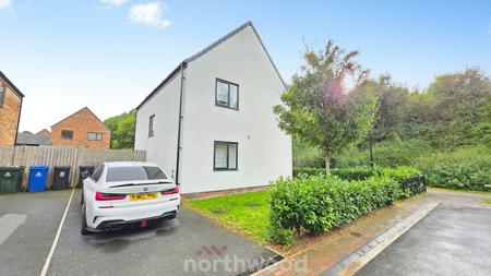 3 bedroom Detached house for sale in Blackberry Road, Lakeside, Doncaster, DN4