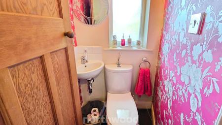4 bedroom Semi-detached house for sale in Sandbeck Road, Bennetthorpe, Doncaster, DN4