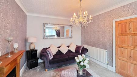 4 bedroom Semi-detached house for sale in Sandbeck Road, Bennetthorpe, Doncaster, DN4