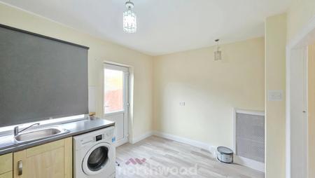 2 bedroom Terraced House to let in Burton Avenue, Balby, Doncaster, DN4