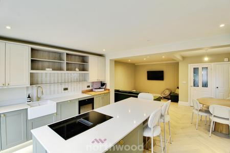 The Grove, Wheatley Hills, Doncaster, DN2