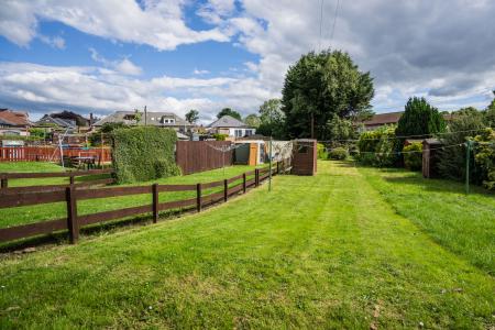 2 bedroom Flat for sale in Ancrum Drive, Dundee, DD2