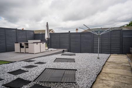 2 bedroom Bungalow for sale in Denoon Terrace, Dundee, DD2