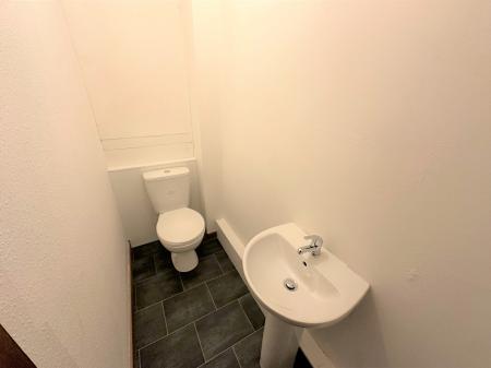 4 bedroom Town house for sale in Minard Crescent, Dundee, DD3