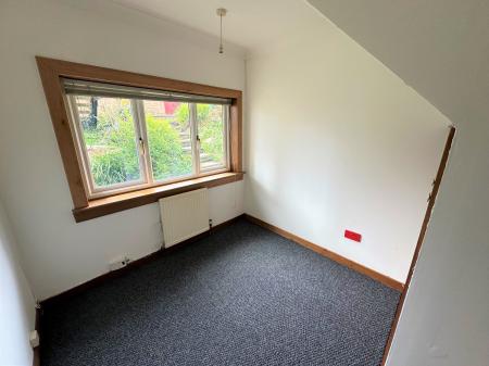 4 bedroom Town house for sale in Minard Crescent, Dundee, DD3