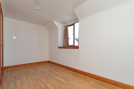 2 bedroom End of terrace house for sale in North Street, Milnathort, KY13