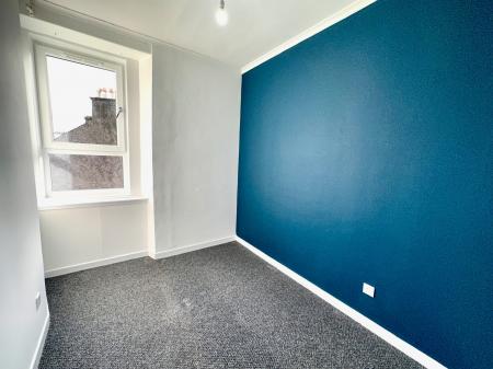 2 bedroom Flat for sale in Pitkerro Road, Dundee, DD4