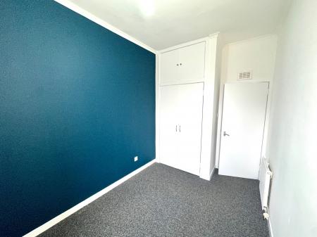 2 bedroom Flat for sale in Pitkerro Road, Dundee, DD4