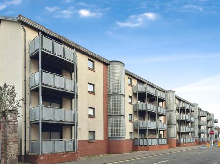3 bedroom Flat for sale in Trades Lane, Dundee, DD1