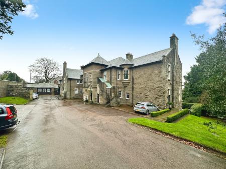 3 bedroom Flat to let in Perth Road, Dundee, DD2