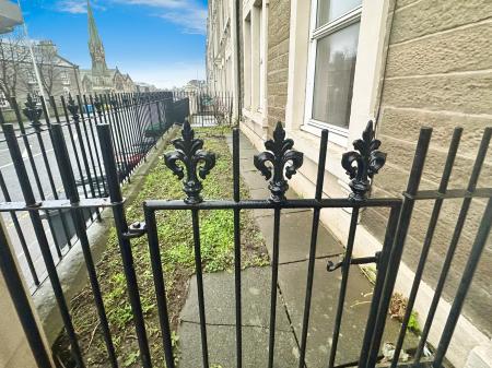 2 bedroom Flat for sale in Hawkhill, Dundee, DD2