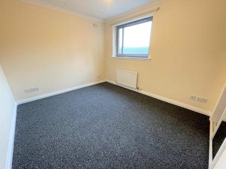 2 bedroom Flat to let in Marine Parade, Dundee, DD1