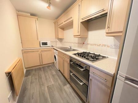 2 bedroom Flat to let in Marine Parade, Dundee, DD1