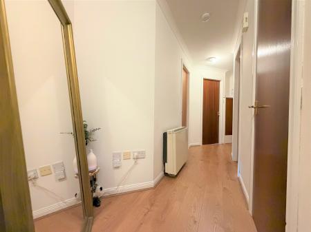 2 bedroom Flat for sale in Arbroath Road, Dundee, DD4